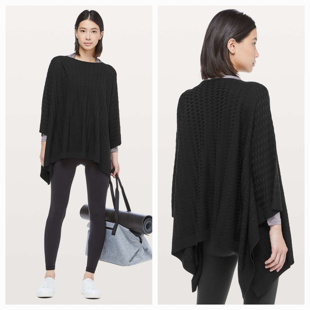 Lululemon Divinity Poncho Woven Black